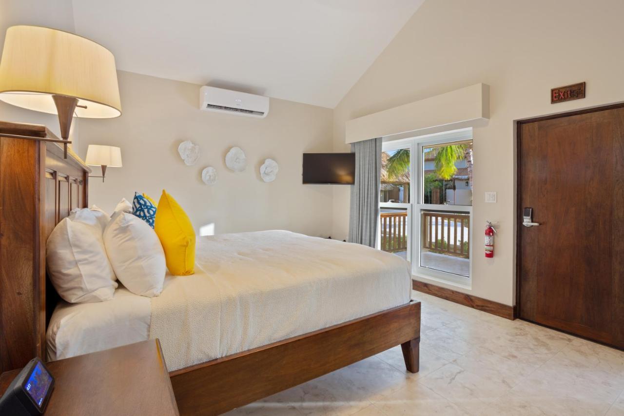 Sirenian Bay Resort Placencia Экстерьер фото